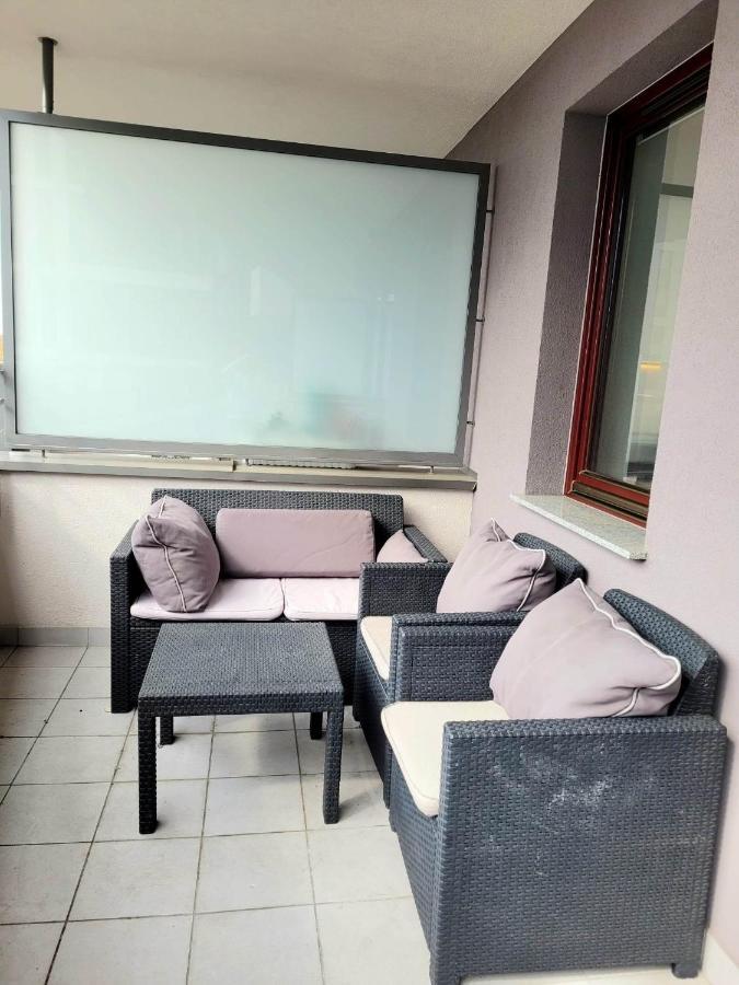Apartment Sophie 3 Rooms, 2 Bathrooms, 8 Persons Krakau Buitenkant foto